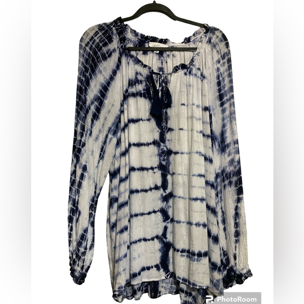 Long sleeve silver Metallica thread top size 2x